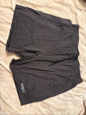 NoBull gym shorts large